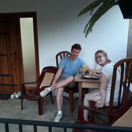 Akila Holiday Resort Хабарана Экстерьер фото