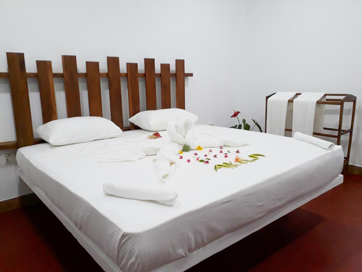 Akila Holiday Resort Хабарана Экстерьер фото